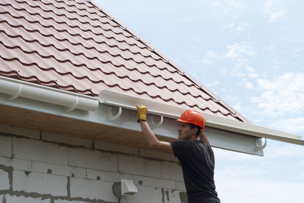 Rain Gutter Repair in Flowery Branch