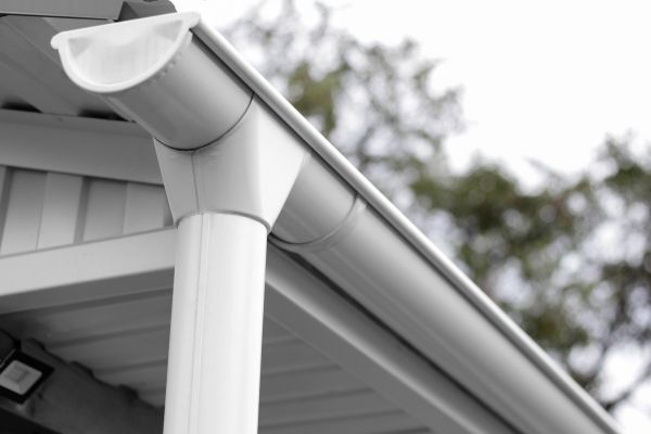 Gutter Realignment in Flowery Branch