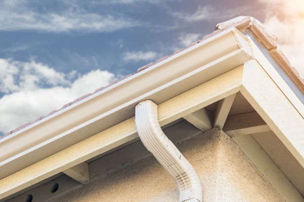 Seamless Gutter Replacement in Flowery Branch